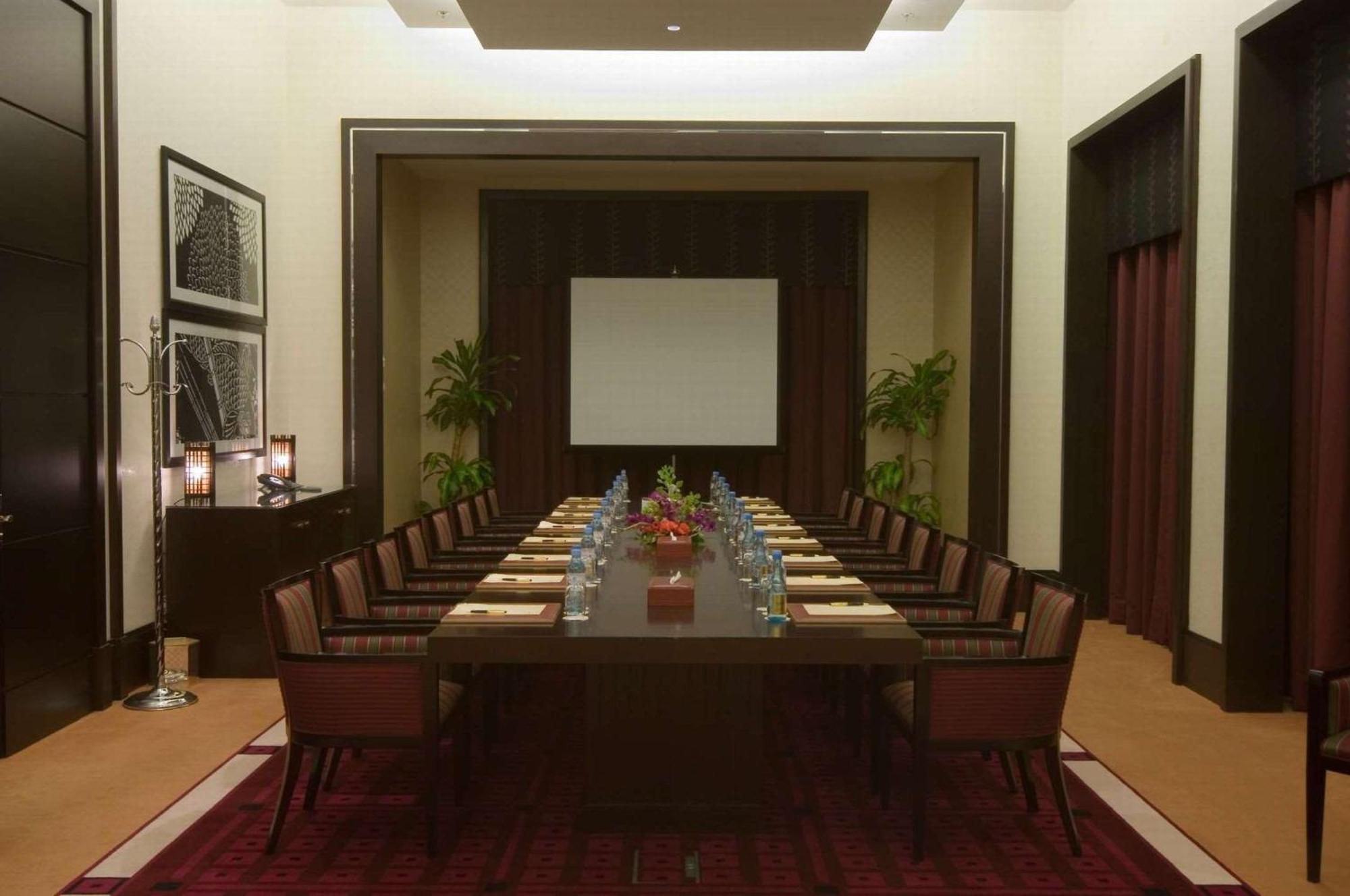 Hotel Waldorf Astoria Jeddah - Qasr Al Sharq Business photo
